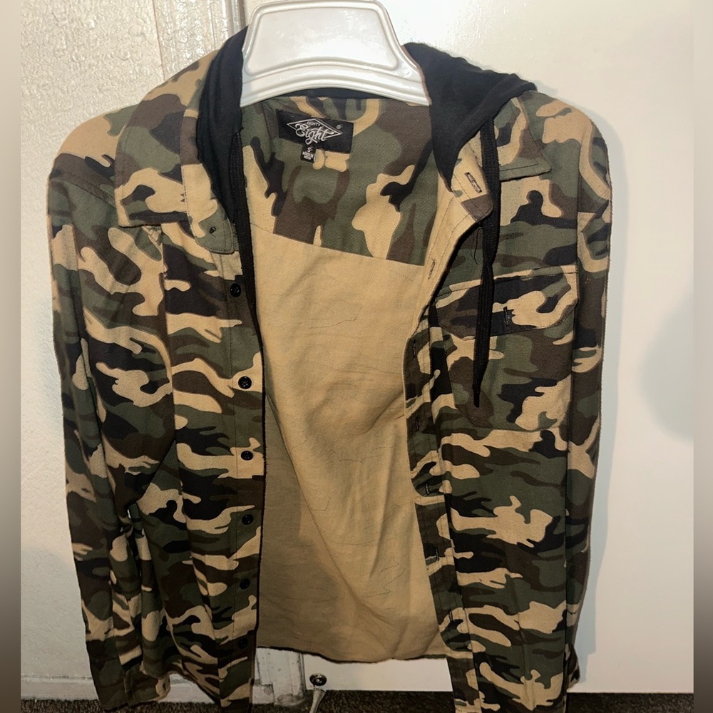 Camo shirt jacket